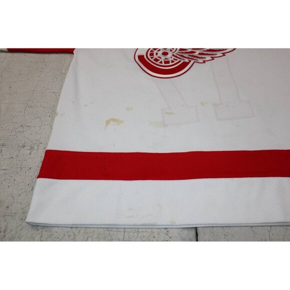 VTG Doug Brown #17 Detroit Red Wings CCM NHL Hockey Jersey Size L Canada Made - Picture 10 of 10